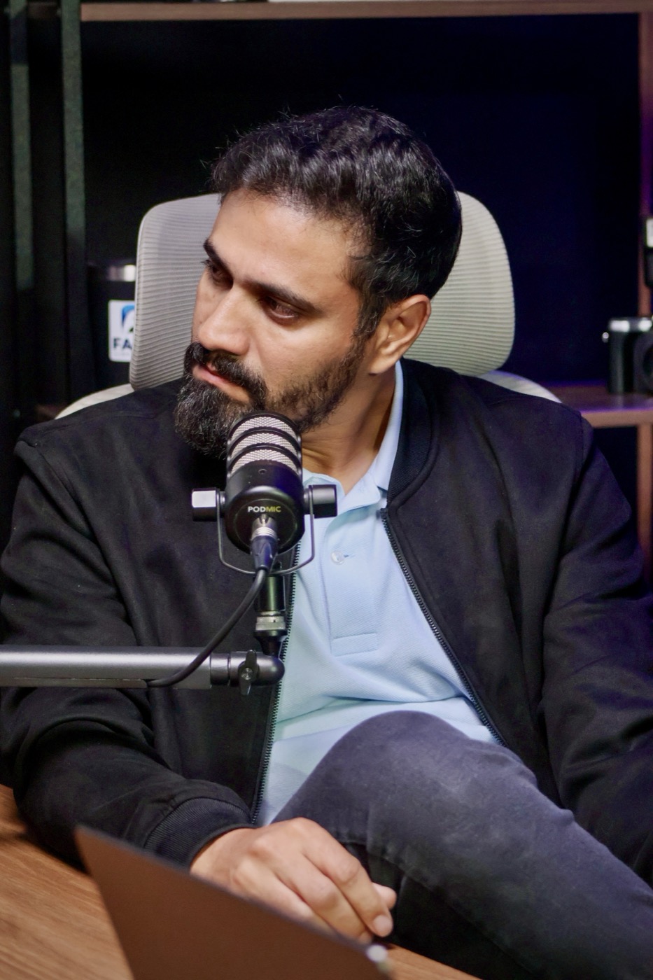 Plinio no estúdio do Eagle Legacy Podcast